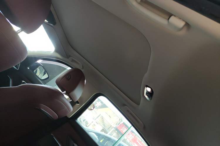 Used BMW i3 2024 eDrive 35 L
