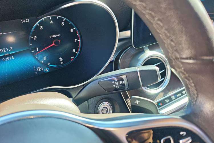 Used Mercedes-Benz GLC 2020 Facelift GLC 260 L 4MATIC Luxury Edition
