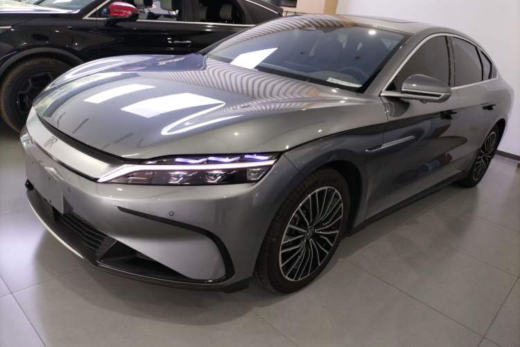 Used BYD Han 2024 EV Glory Edition 506KM Front-Wheel-Drive Premium Model
