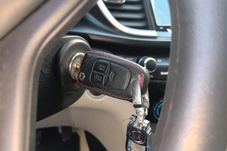 Used Buick GT 2015 15N Automatic Elite Version
