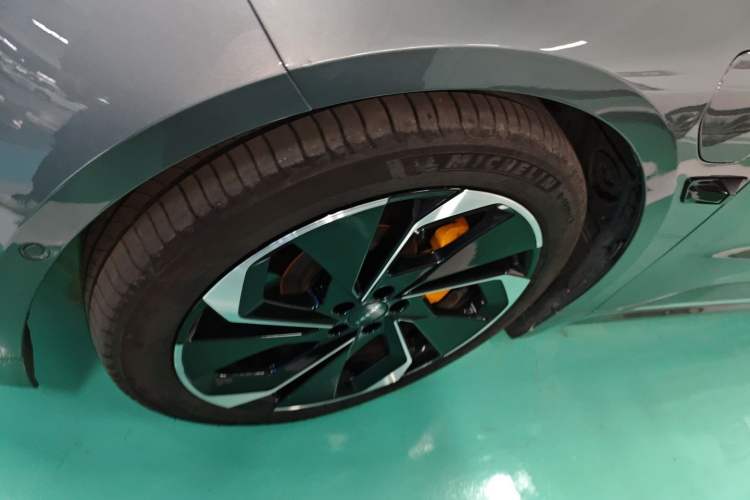 Used Zeekr 001 2021 Ultra-Long Range Single-Motor WE Edition
