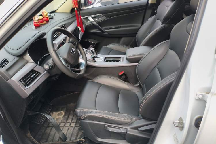 Used Geely Auto Emgrand X7 Sport 2021 Million Edition 1.8TD DCT Two-Wheel Drive Comfort Model
