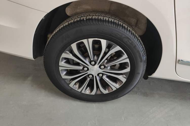 Used Buick GL8 2022 Land Business Class 652T Luxury Model