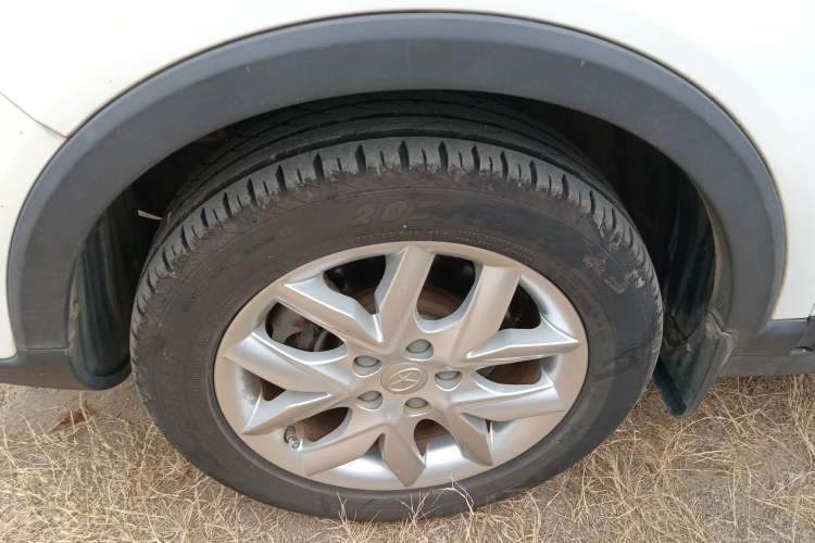 Used  Refine S3 2014 1.5L Manual Luxury Model
