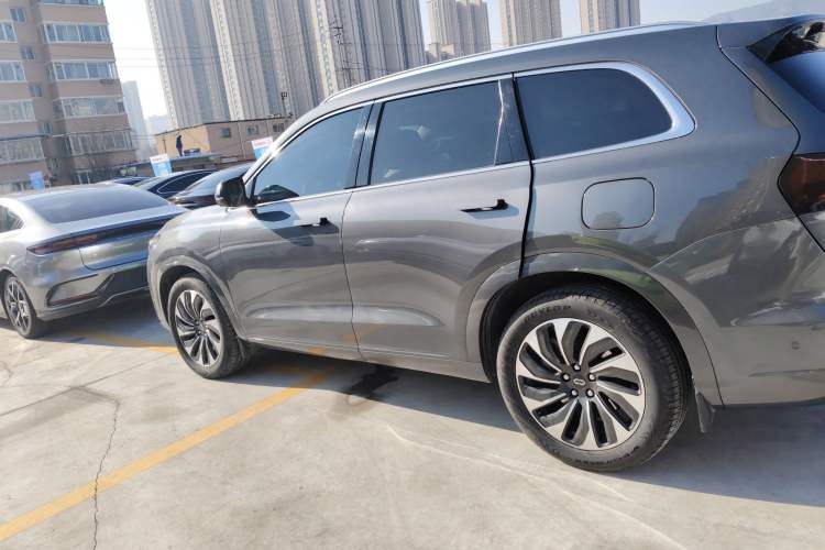 Used Hima AITO M7 2024 1.5T Rear-Drive Plus Version 5 Seats
