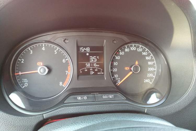 Used Volkswagen Polo 2016 1.4L Manual Fashion Model