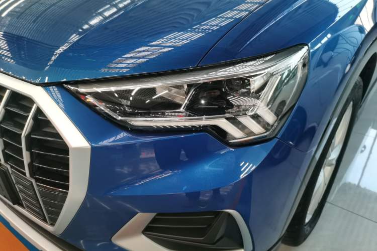 Used Audi Q3 2019 35 TFSI Fashionable and Elegant Model