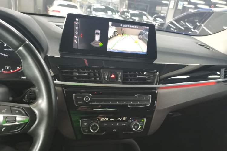 Used BMW X1 2021 sDrive25Li Leading Model
