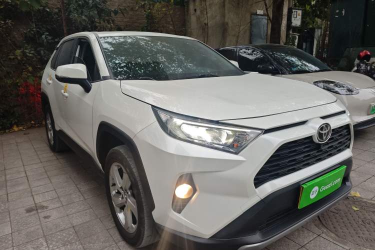Used Toyota RAV4 2020 2.0L CVT 4x4 Style PLUS Edition
