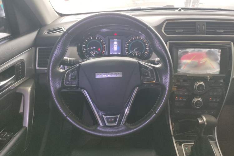 Used Haval H2 2016 Red-Label 1.5T Automatic Two-Wheel Drive Luxury Model
