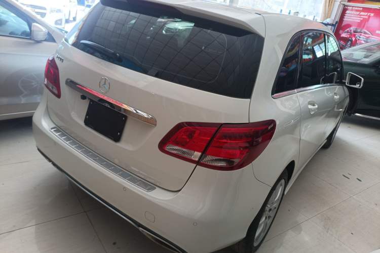 Used Mercedes-Benz B-Class 2015 B 200 Sport Edition