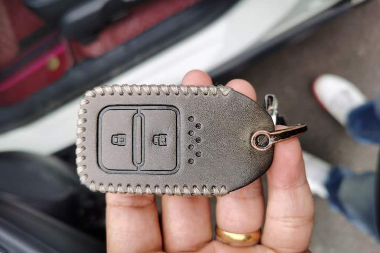 Used Honda Vezel 2020 1.5L CVT Luxury Edition
