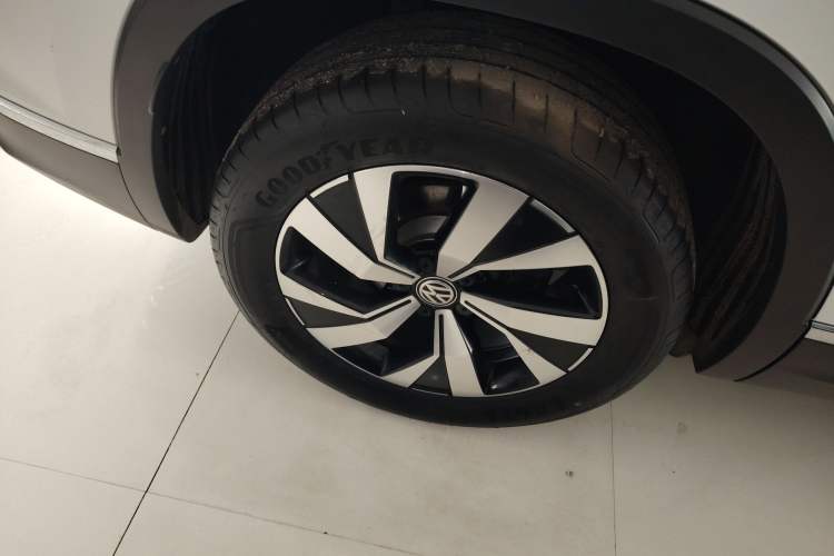 Used Volkswagen Tayron 2019 330TSI Four-Wheel Drive Luxury Version China VI Standard
