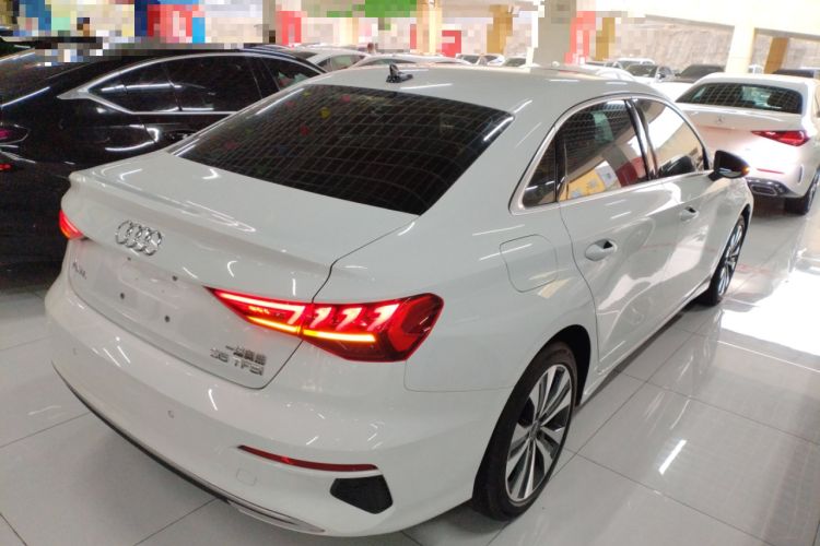 Used Audi A3 2023 Restyled A3L Limousine 35 TFSI Ambition Style Edition
