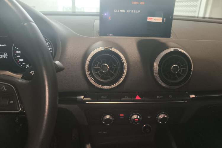 Used Audi A3 2020 Sportback 35 TFSI Fashion Edition China VI Emission Standard
