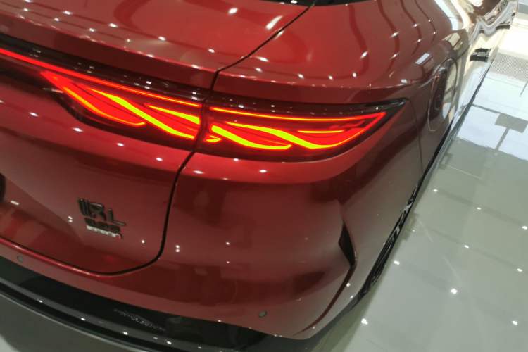 Used BYD Han L 2025 DM-p Four-Wheel-Drive LiDAR Flagship Model
