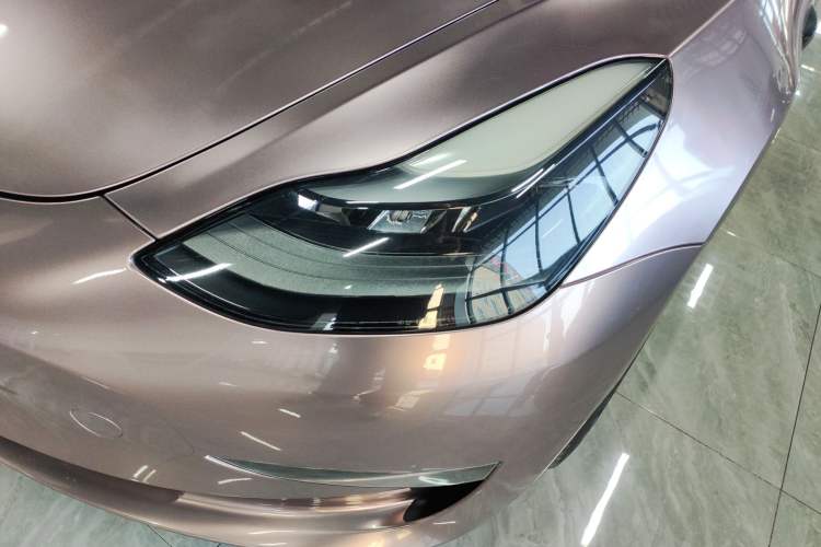 Used Tesla Model 3 2022 Performance High-Performance All-Wheel-Drive Version
