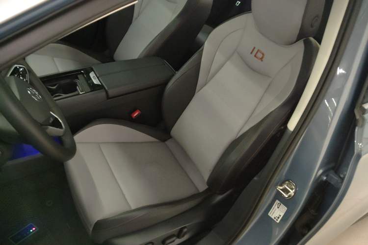 Used Volkswagen ID.7 VIZZION 2024 AIR model
