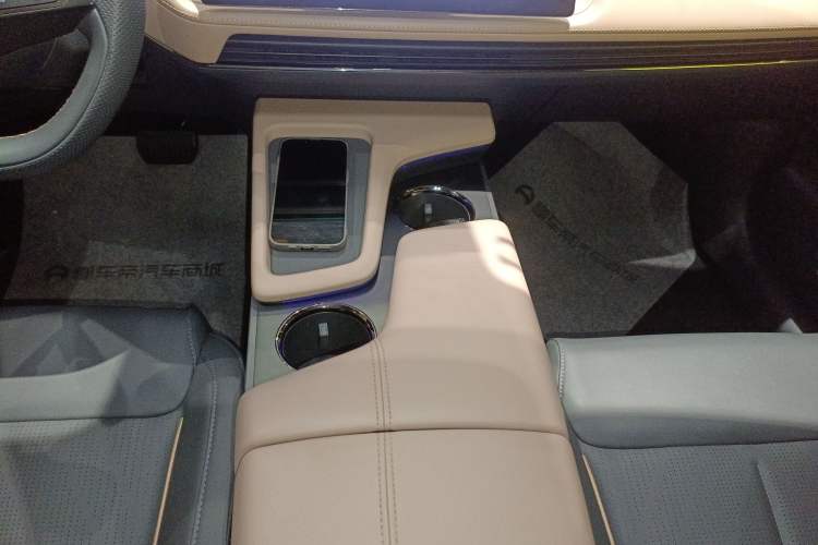 Used  SL03 2022 1.5L 1200 Extended-Range Version
