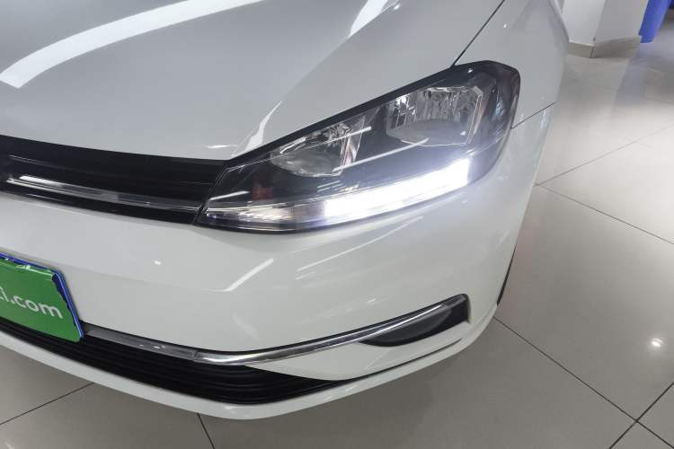 Used Volkswagen Golf 2018 230TSI Automatic Comfort Model
