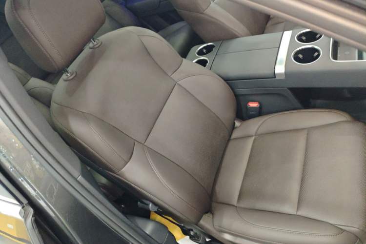 Used Li Auto L8 2023 Pro Model
