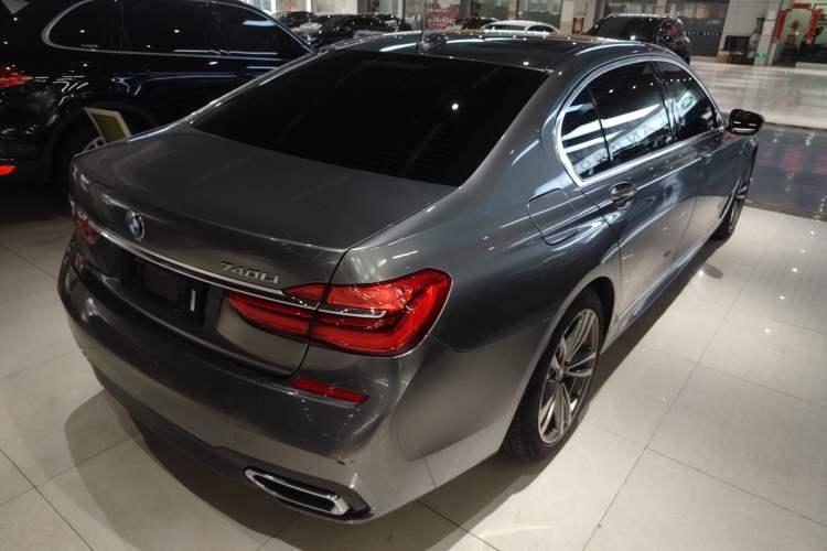 Used BMW 7 Series 2018 730Li Leading Model M Sport Package
