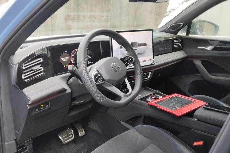 Used Volkswagen Tiguan L 2024 PRO 380TSI Four-Wheel Drive R-Line Prestige Edition