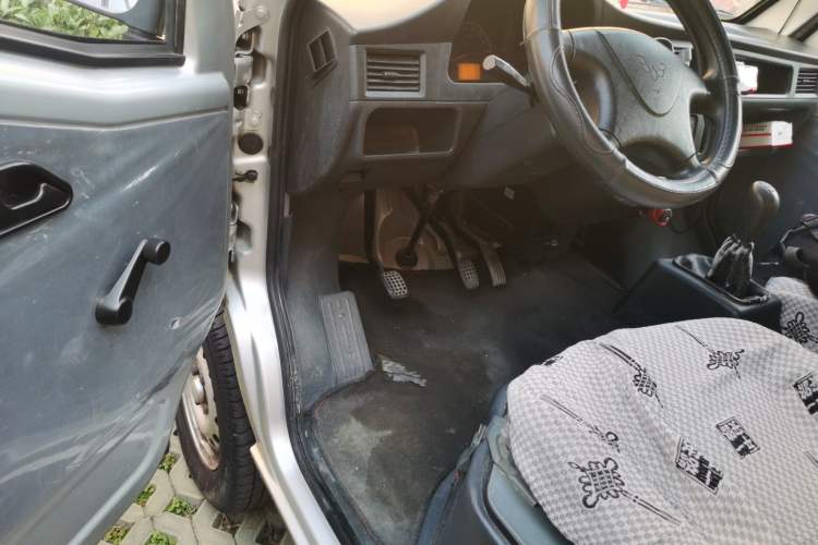 Used Wuling Zhiguang 2020 1.2L Practical Model China VI LSI