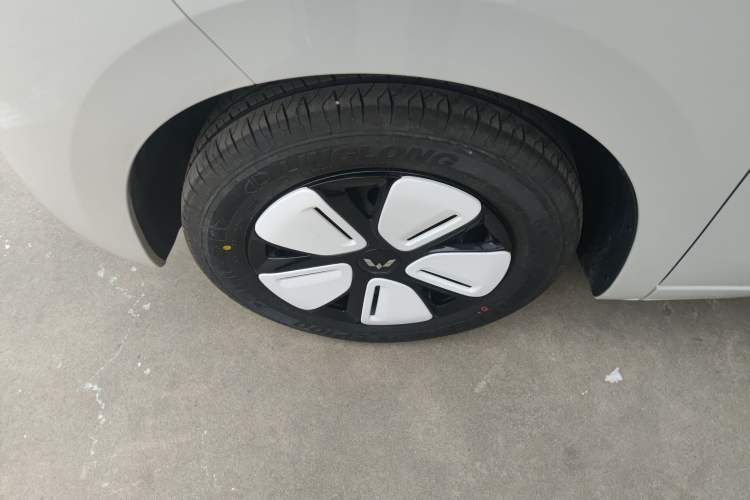 Used Wuling Hongguang MINIEV 2025 Four-Door Version Advanced Edition