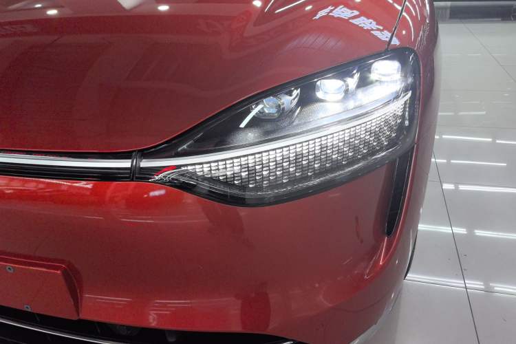 Used Hima AITO M9 2024 Range-Extended Ultra Version 42 kWh 6-Seater Model
