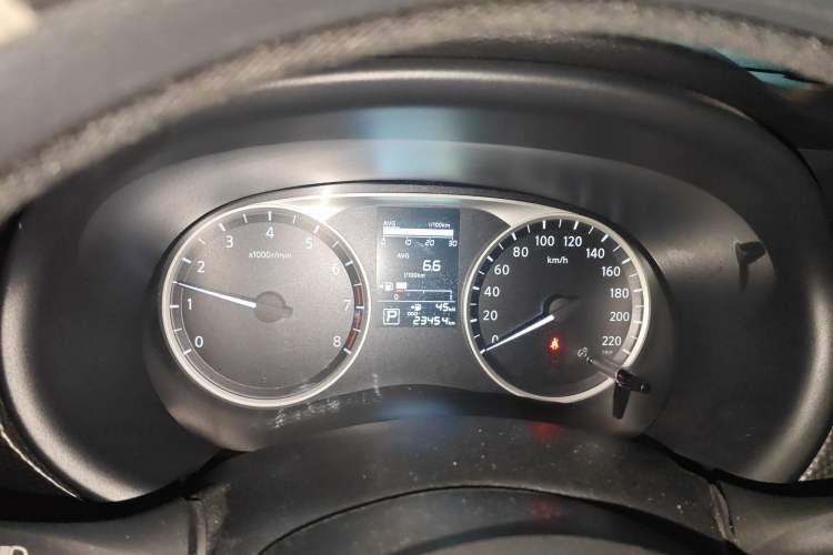 Used Nissan Kicks 2020 1.5L XL CVT Cool Enjoyment Edition