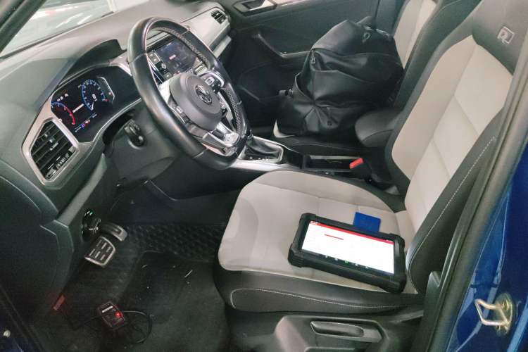 Used Volkswagen T-ROC 2020 280TSI DSG Two-Wheel Drive R-Line Pro