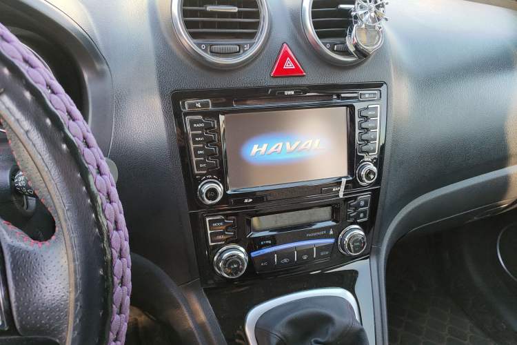 Used Haval H6 2015 Upgraded Model 1.5T Manual Two-Wheel Drive Elite Version