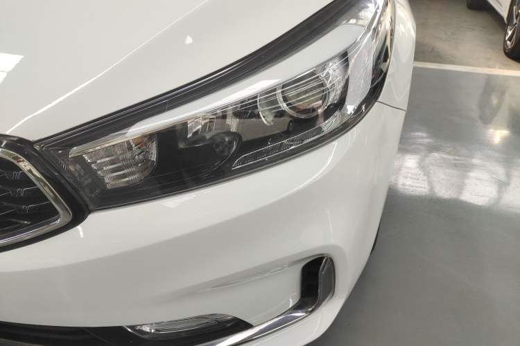 Used Kia K3 2016 1.6L Manual GL
