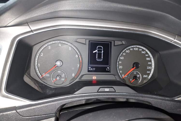 Used Volkswagen T-ROC 2020 230TSI DSG Two-Wheel Drive Advanced Version