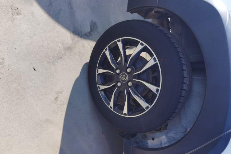 Used Toyota YARiS L 2022 X-Trail 1.5L CVT Leading PLUS Edition
