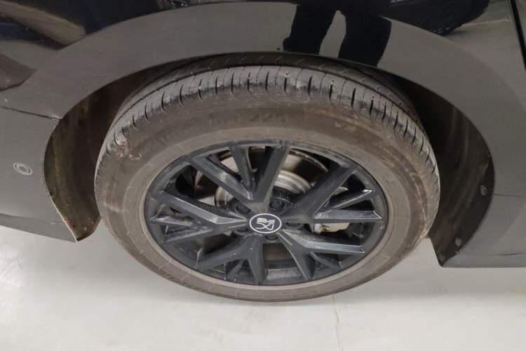 Used BYD Han 2025 DM-i Smart Drive 125KM Elite Model
