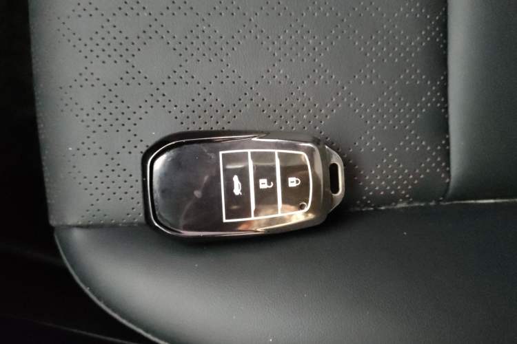 Used Toyota Corolla 2024 1.8L Smart Electric Hybrid Dual-Engine Elite Edition