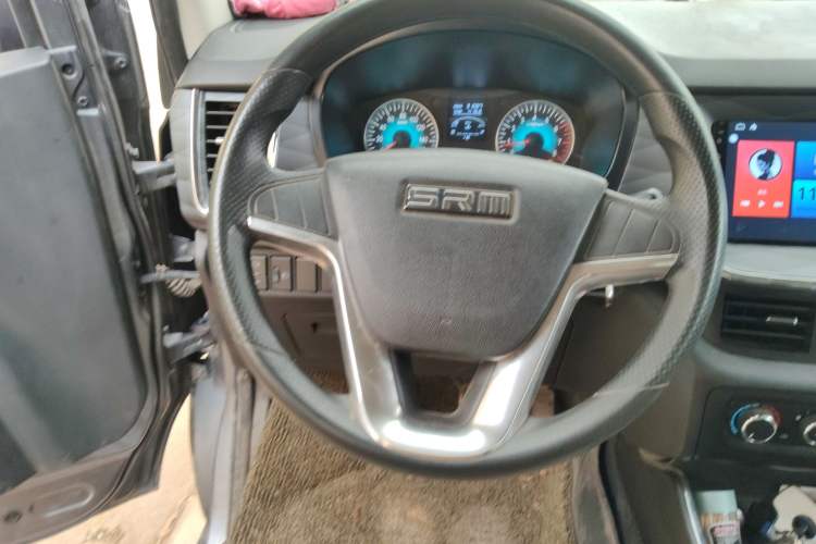 Used Jinbei Gold Hiace 2021 1.5L Passenger Vehicle Engineering Lion 7 Seats
