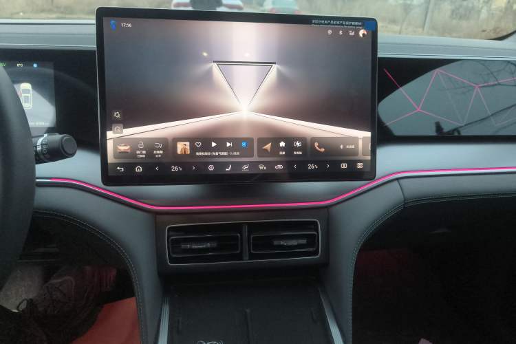 Used BYD Song L DM-i 2025 Intelligent Driving Version 160 km Beyond-Range Type