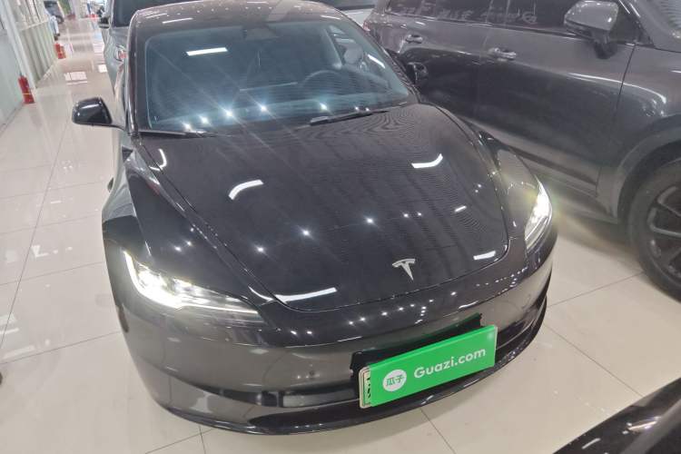 Used Tesla Model 3 2023 Long-Range All-Wheel-Drive Version
