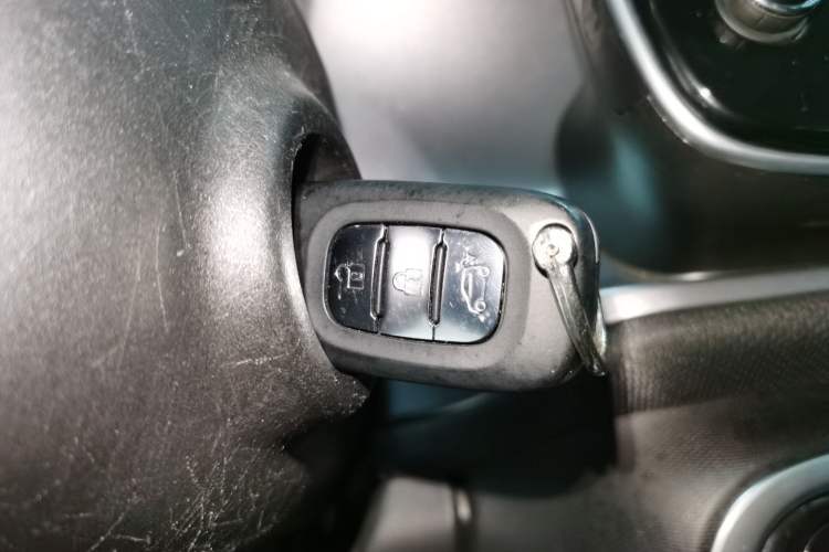 Used smart forfour 2018 0.9T 66 kW Pioneer Edition