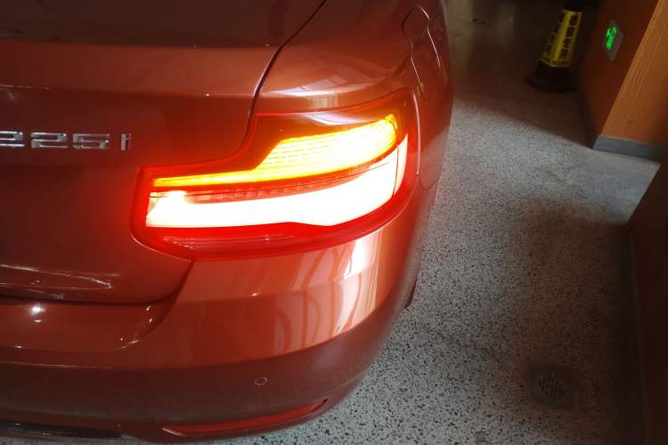 Used BMW 2 Series 2019 225i Convertible Coupe Sports Design Package