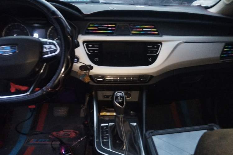 Used Geely Auto Vision X3 2020 1.5L CVT Luxury Model
