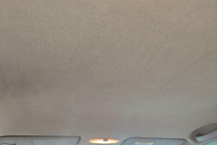 Used Venucia D50 2015 1.6L Manual Fashion Edition
