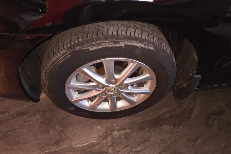 Used Toyota Camry 2013 200G Classic Luxury Edition
