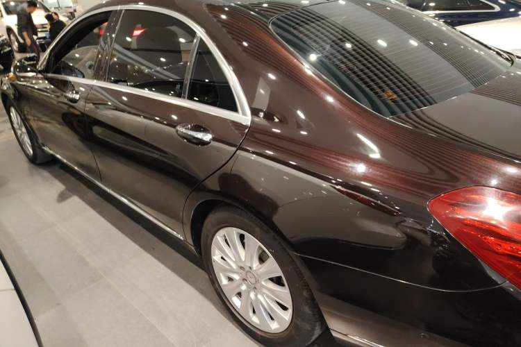 Used Mercedes-Benz S-Class 2014 S 320 L Business Model
