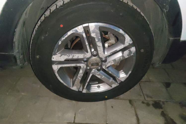 Used Changan CS55 2017 1.5T Manual Colorful Edition
