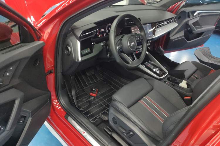 Used Audi A3 2022 Sportback 35 TFSI Fashionable Sports Model
