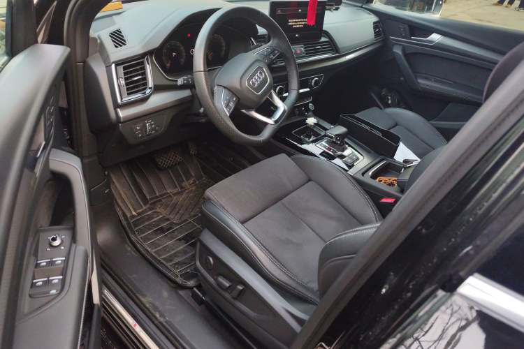 Used Audi Q5L 2022 40T Luxury Dynamic Model